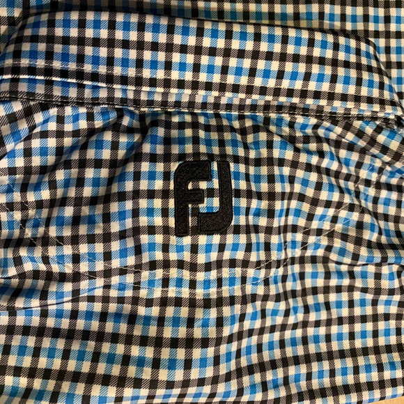 3/$90 UNIQUE - FootJoy Premium Golf Polo - Picture 3 of 4